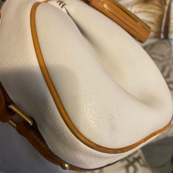 Dooney & Bourke Satchel ‼️SOLD❌❌‼️ - Picture 5 of 7